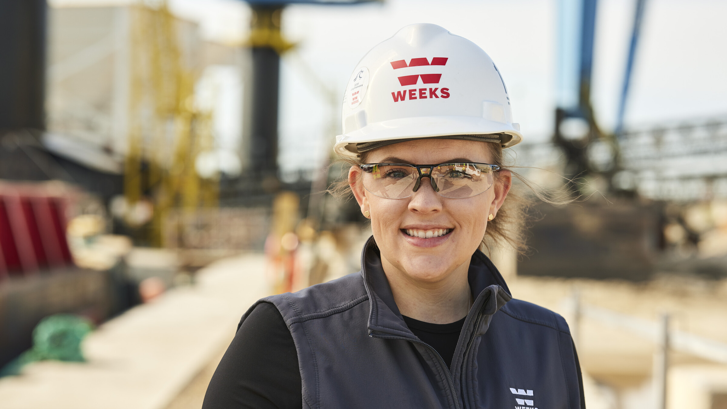 employee-spotlight-two-of-weeks-leading-women-on-the-water-weeks-marine